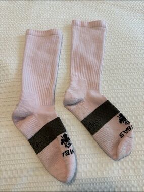 Bombas Light Pink Crew Socks with Charcoal Support Band